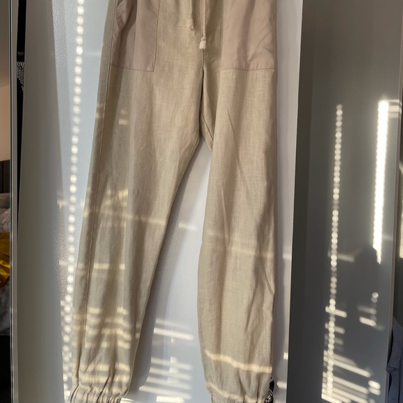 Brand new BLANK paperbag jogeger pants - Picture 3 of 6